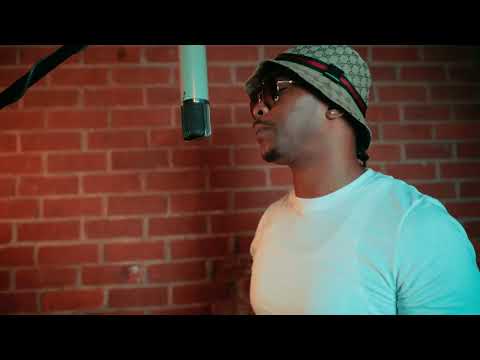 NiQLE NUT - Caffeine (Live Performance)