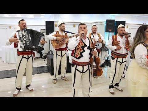 Pleqte e Krujes  me veshje popullore  -Dasma Shqiptare 2023