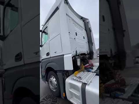 2015 Vilkikas 4x2 Mercedes-Benz Actros 1842