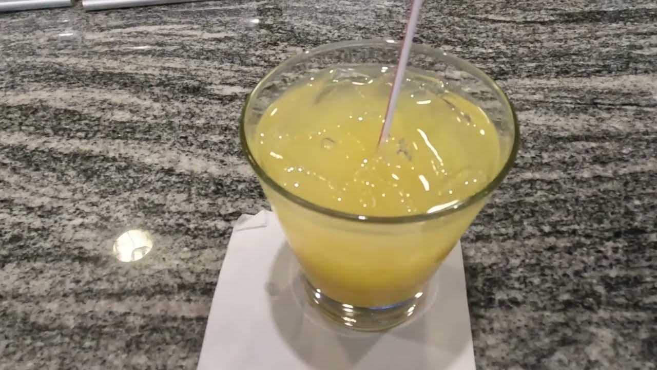 American Airlines Admirals Club thumbnail
