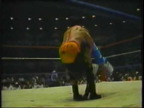 Montage of Jerry Lawler and Bill Dundee Loser Leaves Town match, June 1983.