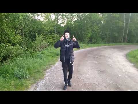 Młody Dumbia #Hot16Challenge2