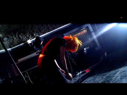 AMAKORD - DEAD RIOT VOL XVII (video tres)