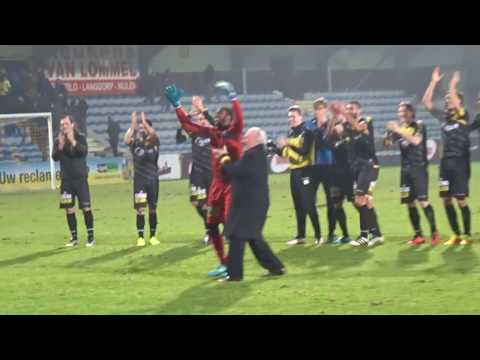 Westerlo - Lokeren 1-3 - players celebrating with the fans