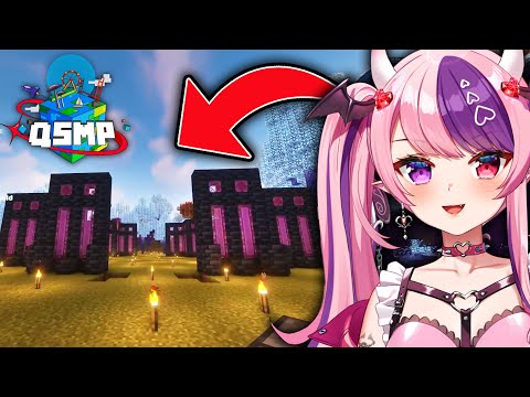 Insane Pink-Gothic House Build in Minecraft!