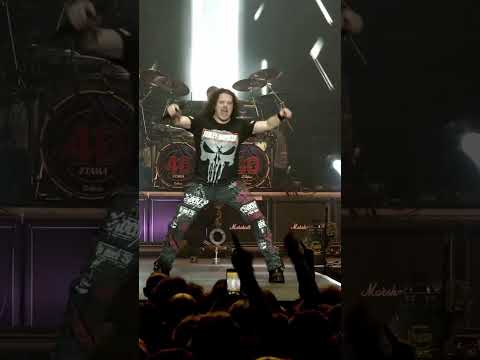 Arakain - Thrash the Trash (40 let O2 Universum Live) #arakain #40let #o2universum #koncert