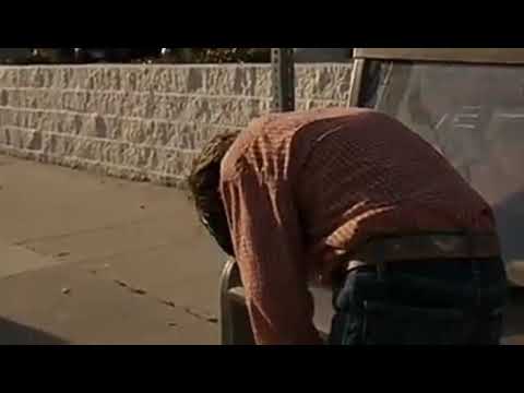 La Misma Luna (2008) Carlitos Se Reencuentra con Su Mamá