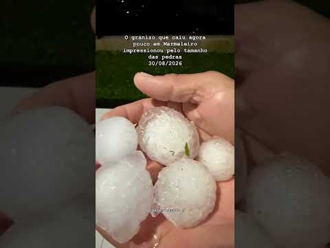 ➡️ Chuva de granizo impressiona com tamanho das pedras em Marmeleiro no Paraná siga @paranaemfot