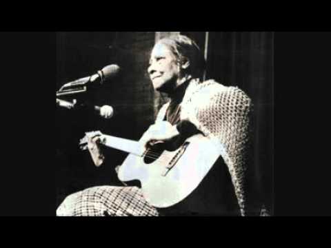 Elizabeth Cotten - When I Get Home