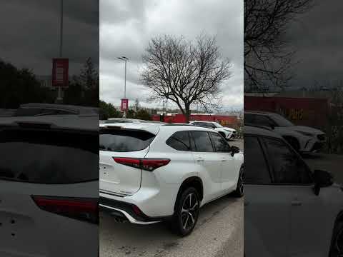2022 Toyota Highlander XSE AWD in White for sale at Forbes Waterloo Toyota in Waterloo, ON