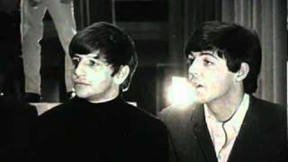 The Beatles interviewed on what they&#39;ll be doing at Christmas