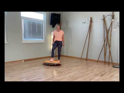 SENSOBOARD Homefitness mit Jutta Schuhn - Balance & Kraft Teil 4
