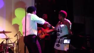 Dwele &quot;What Profit&quot; SOB&#39;s