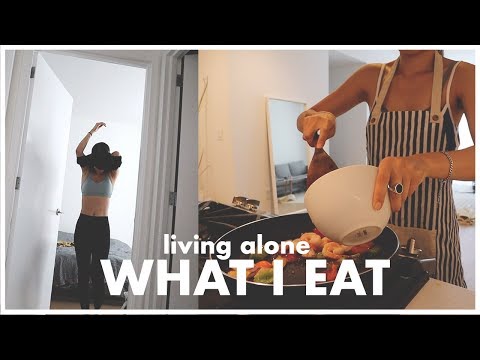 Living Alone Diaries | What I Eat in a Day!