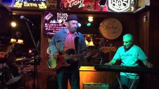 Gregg Wright . Born under a bad sign . October 2015 .