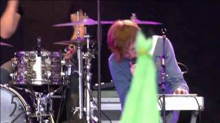TWO DOOR CINEMA CLUB - Eat That Up, It&#39;s Good For You @ Coachella 2011