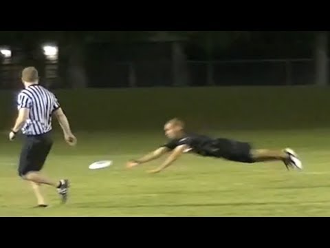 Amazing Ultimate Frisbee Catch by Keenan Plew