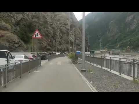 Վերին Լարսի անցակետում կիլոմետրանոց հերթ է