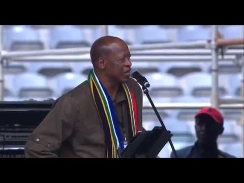 Mzwakhe Mbuli pays a moving tribute to Mama Winnie