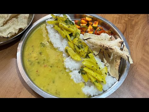 Bihari Dal Bhat aur Aloo Bhujiya | National Food | National Lunch | Complete Meal Recipe