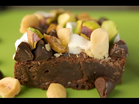 Rocky Road Brownies Recipe Demonstration - Joyofbaking.com