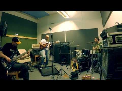 Paasikiventie  - Silvio Etnoskone (live)