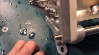 Learn from my mistakes! Changing cutters on the Fry cutter - Sunvivi Commercial French Fry Cutter, H