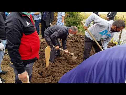 Edhe me vones te kesaj situate Sali Muja u vorros ne vendlindjen etij ne Gradic te Kosoves pran prin