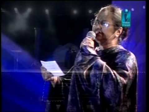 NAYYARA NOOR SINGS FAIZ AHMED FAIZ'S MERA DARA NAGMA-E-BAISADA MERI ZAAT ZARA-E-BANISHA.VOB
