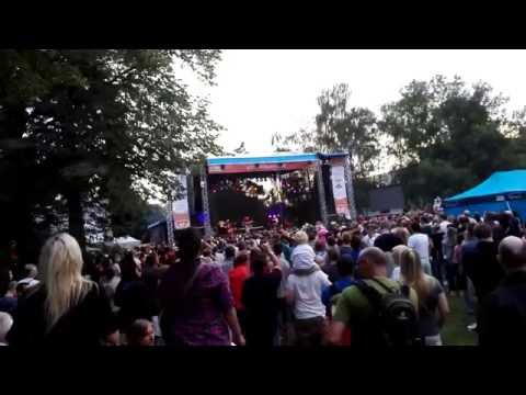 Jaroslav Uhlíř - Když se zamiluje kůň | Festival v Ulicích Ostrava 2016