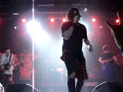 Detach - Distance. Senrtum