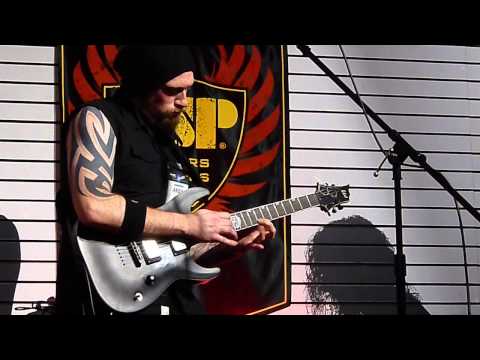 Andy James - Synergy Live (Namm 2013 ESP Booth)