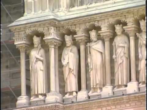 Готический Собор Парижской Богоматери (Нотр-Дам)