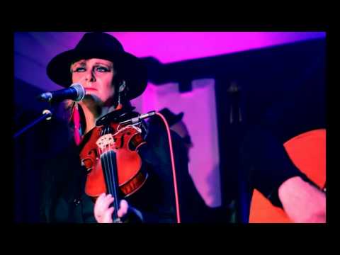 Wallflower (Bob Dylan) Live at the Fleeting Arms