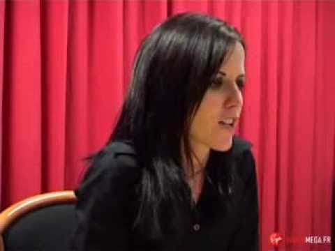 Dolores O'Riordan - Virgin Megastore Pre-Showcase Interview