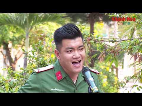 Thể hiện bởi 5 chú bộ đội