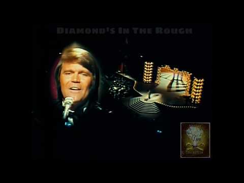 Glen Campbell ~ "Rhinestone Cowboy" LIVE! ( 1975 9th CMA's intro Charlie Pride ) - 45th Anniversary!