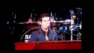 Robin Thicke - Two love birds