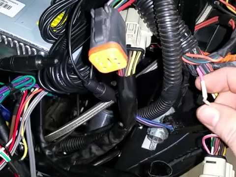Pac SWI-RC install on 2008 Harley Davidson Streetg