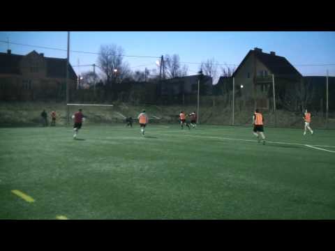 3. Kolejka: Pazerne Sępy - Klepa Team (FLS: Wiosna 2011)