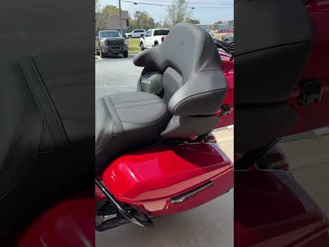 2026 Harley-Davidson® Street Glide Limited Brilliant Red Black Trim