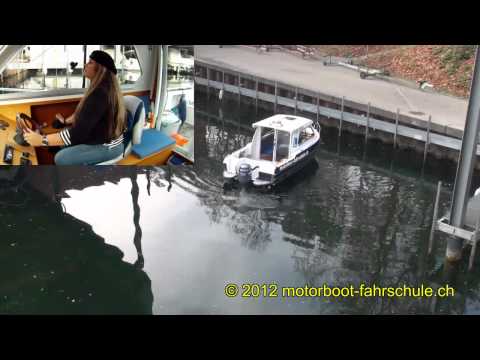 Rückwärts Ablegen vom Steg - Bootsfahrschule Zürichsee Obersee