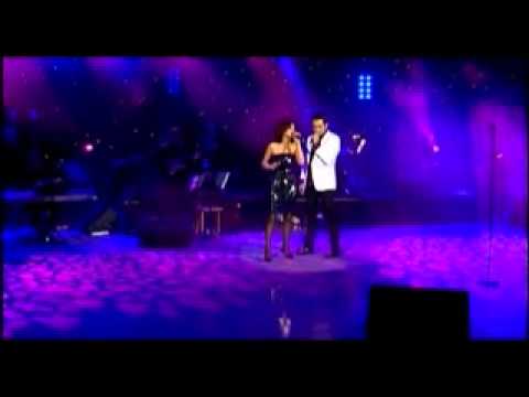 Arsen Grigoryan & Nune Yesayan - Miayn es ev du ( Concert )