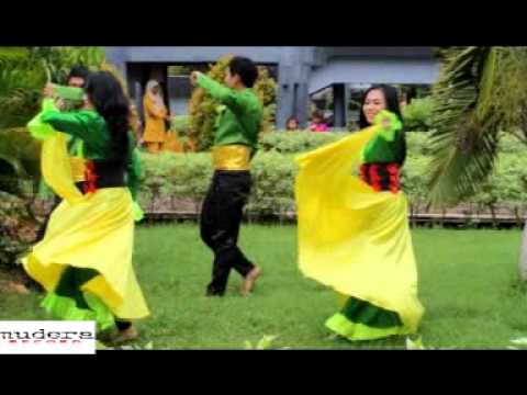 Iis erista bajalan di nan kalam