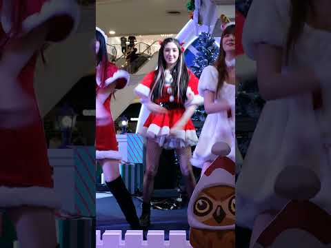 2021.12.25 Castella CMJ Jinglebell Rock Remix Cherrie FOCUS FANCAM