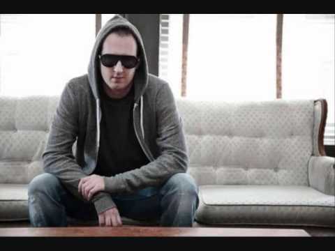 Fatboy Slim & Bob Sinclar - Love You Right Now (Wolfgang Gartner MashUp)