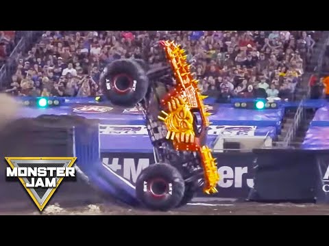 Monster Jam 2019年にテンパで行われたフリースタイル競技のハイライト動画