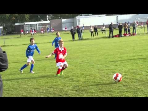 DOVO F1 - Kampong F1  4-1 (10-10-2015)