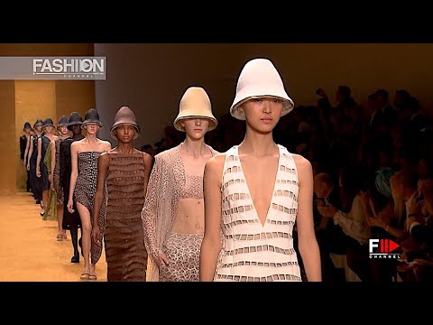 AKRIS Full Show Spring Summer 2014 Paris - Fashion Channel