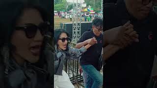 Download lagu RITA SUGIARTO di LAPANGAN KOMPAS @LintasSelebriti #ritasugiarto #artisdangdut #dangdutindonesia mp3 Download lagu RITA SUGIARTO di LAPANGAN KOMPAS @LintasSelebriti #ritasugiarto #artisdangdut #dangdutindonesia mp3